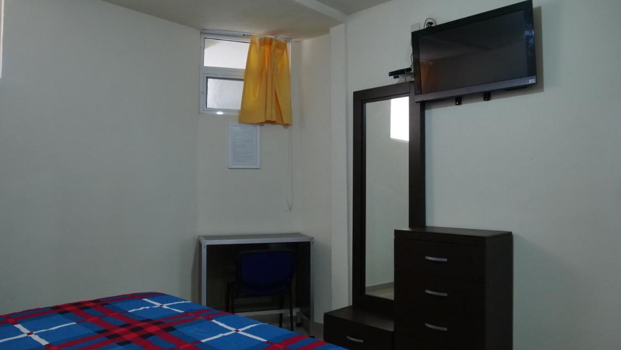 Hotel Insurgentes Express Tepic Exterior photo