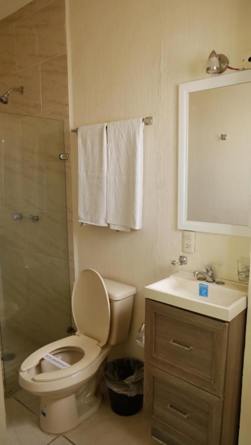 Hotel Insurgentes Express Tepic Exterior photo